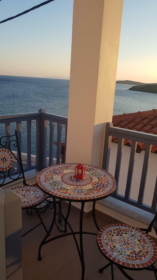 Ferienwohnung Blue Island Batsíon Exterior foto