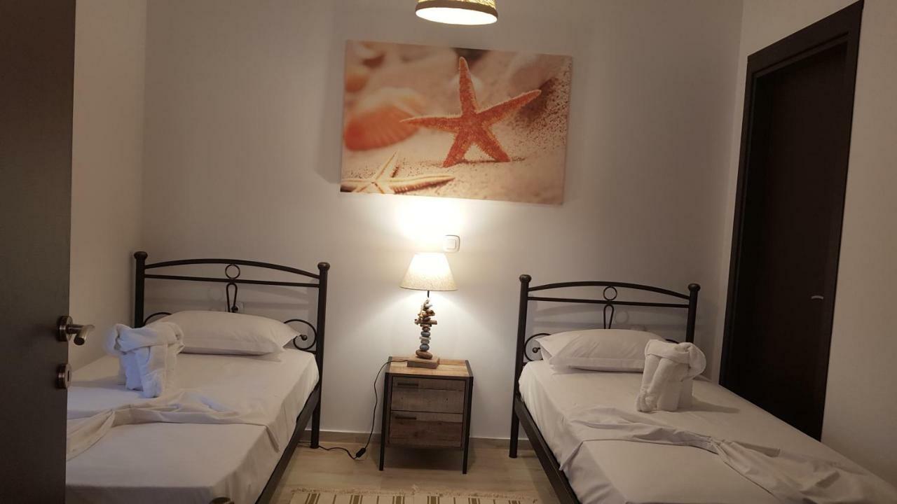 Ferienwohnung Blue Island Batsíon Exterior foto